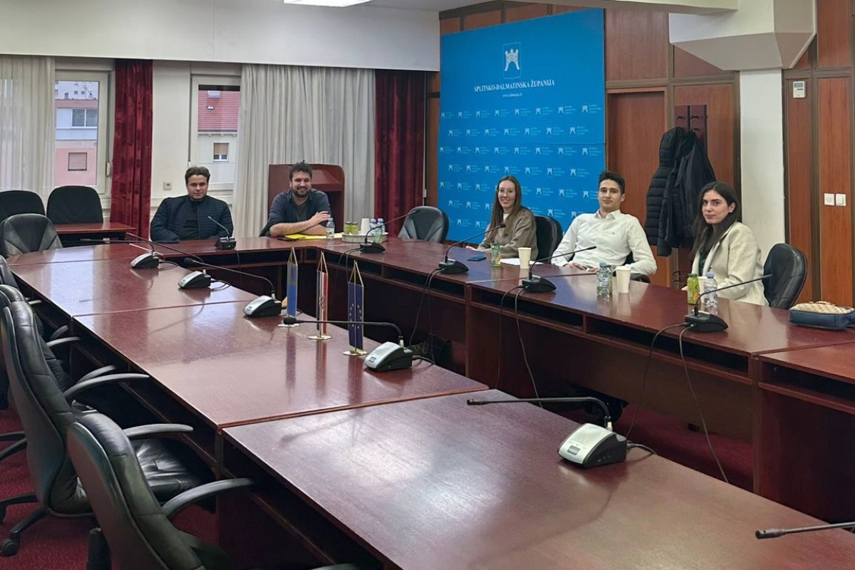 Savjet mladih poziva u radne skupine, jednu je inicirala Info zona