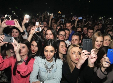 Joksimović i puna arena žena